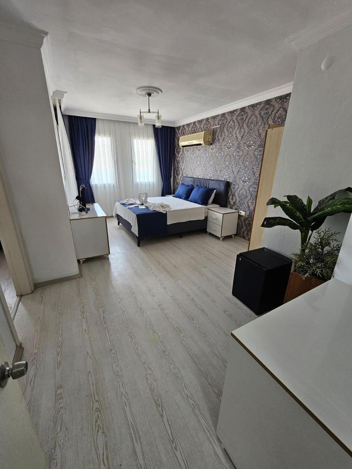 Yenifoca Ersan Hotel Eksteriør bilde